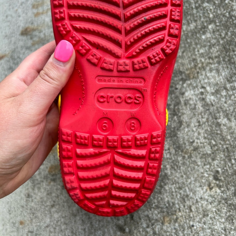 Crocs Lucky Charms collab W8/M6 ADORABLE - Picture 3 of 8